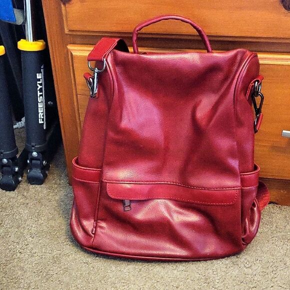 cheruty Handbags - Red Backpack Pocketbook